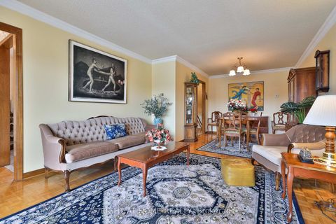 Photo 4 at 101 Benjamin Boake Trail, York University Heights, Toronto