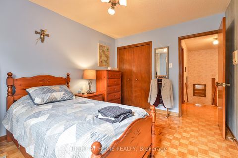 Photo 18 at 101 Benjamin Boake Trail, York University Heights, Toronto