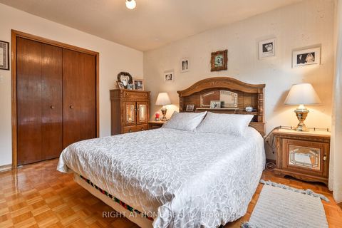 Photo 20 at 101 Benjamin Boake Trail, York University Heights, Toronto