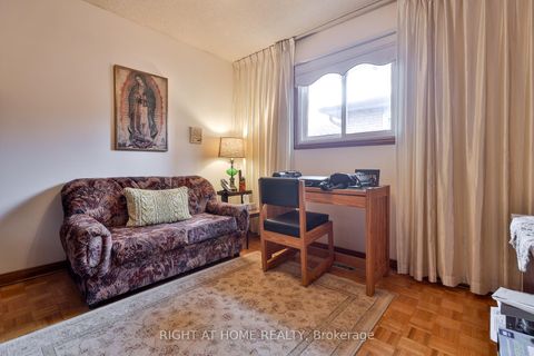 Photo 22 at 101 Benjamin Boake Trail, York University Heights, Toronto