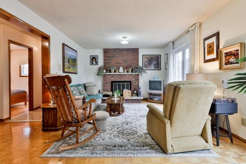 Photo 31 at 101 Benjamin Boake Trail, York University Heights, Toronto