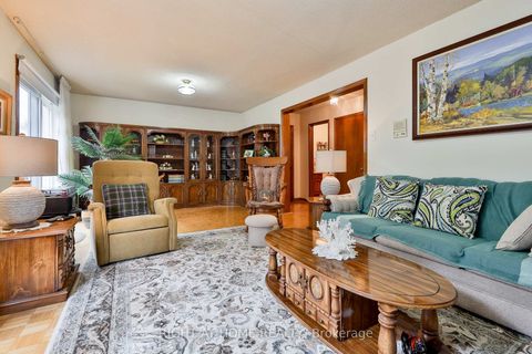 Photo 32 at 101 Benjamin Boake Trail, York University Heights, Toronto