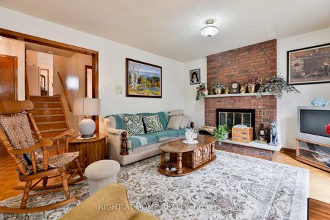 Photo 35 at 101 Benjamin Boake Trail, York University Heights, Toronto