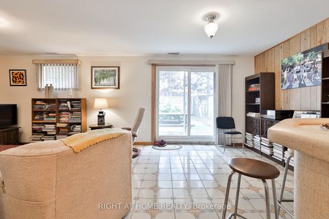 Photo 40 at 101 Benjamin Boake Trail, York University Heights, Toronto