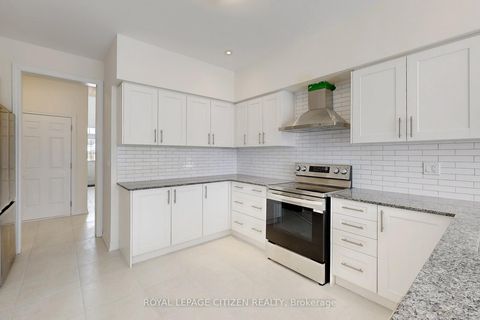 Photo 9 at 129 Cliff Thompson Crescent, Sutton & Jackson's Point, Georgina