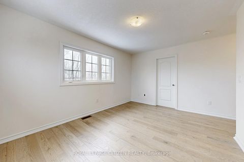 Photo 23 at 129 Cliff Thompson Crescent, Sutton & Jackson's Point, Georgina