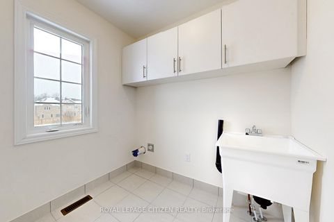 Photo 42 at 129 Cliff Thompson Crescent, Sutton & Jackson's Point, Georgina