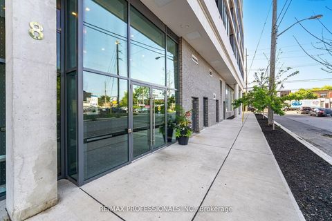Photo 1 at 313 - 859 The Queensway, Queensway, Toronto