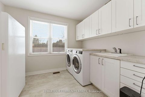 Photo 17 at 154 Hollingsworth Drive, King City, King