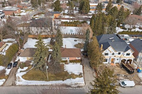 Photo 36 at 154 Hollingsworth Drive, King City, King