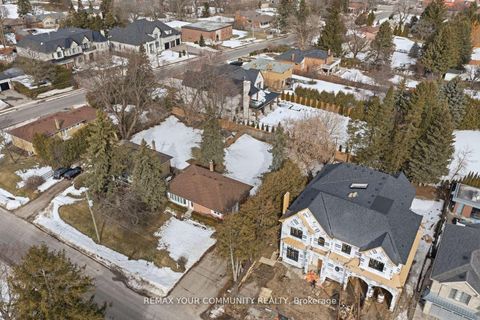 Photo 42 at 154 Hollingsworth Drive, King City, King