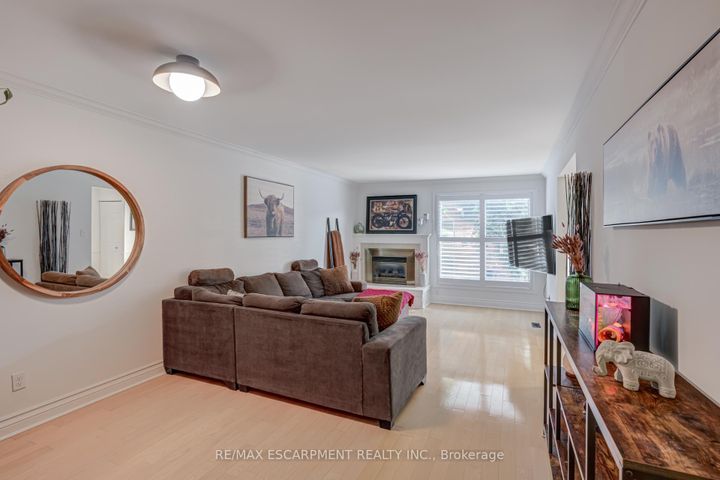 Photo 10 at 5 - 1560 KERNS Road, Tyandaga, Burlington