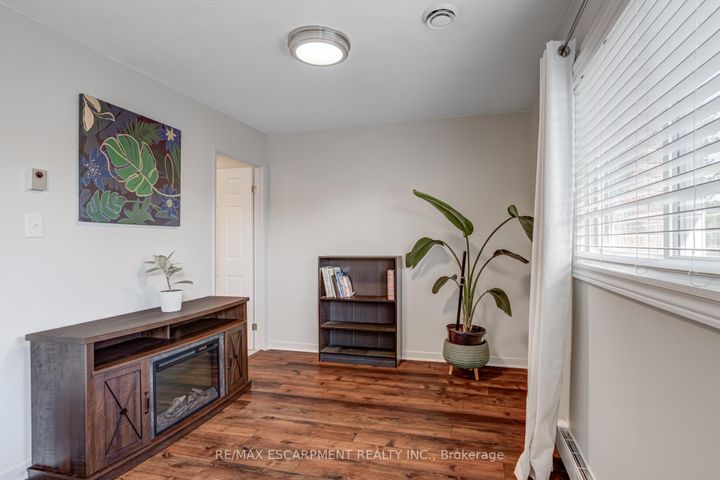 Photo 27 at 5 - 1560 KERNS Road, Tyandaga, Burlington