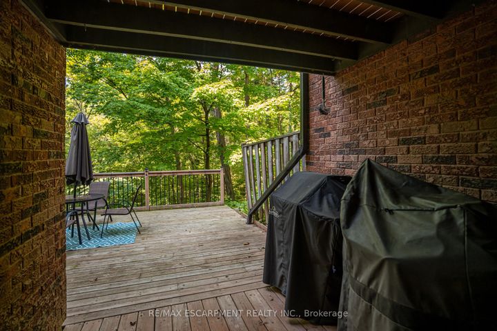 Photo 40 at 5 - 1560 KERNS Road, Tyandaga, Burlington