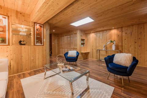 Photo 27 at 15 Amulet Crescent, Rouge Woods, Richmond Hill