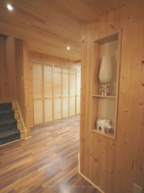 Photo 30 at 15 Amulet Crescent, Rouge Woods, Richmond Hill