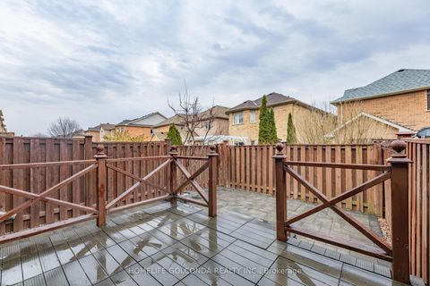 Photo 37 at 15 Amulet Crescent, Rouge Woods, Richmond Hill