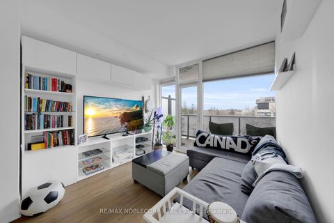 Photo 13 at 421 - 4800 Highway 7, East Woodbridge, Vaughan