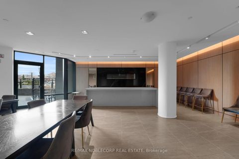 Photo 31 at 421 - 4800 Highway 7, East Woodbridge, Vaughan