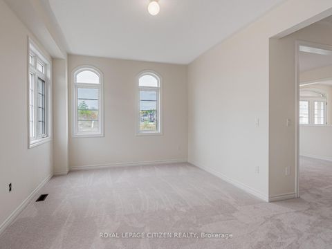 Photo 10 at 165 Hawkins Street, Sutton & Jackson's Point, Georgina