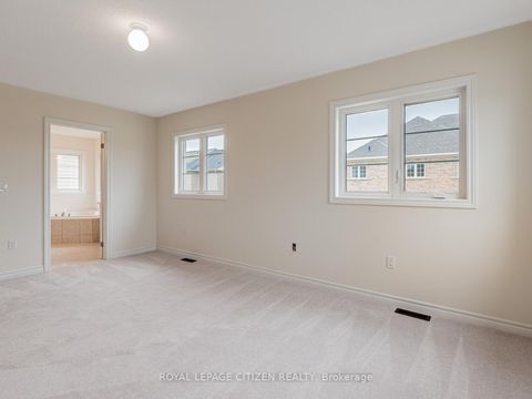 Photo 25 at 165 Hawkins Street, Sutton & Jackson's Point, Georgina