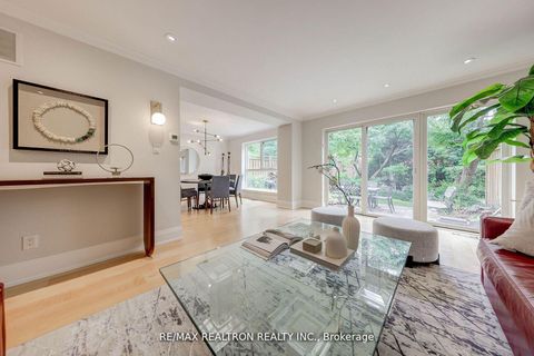 Photo 5 at 14 Anvil Millway, Windfields, Toronto