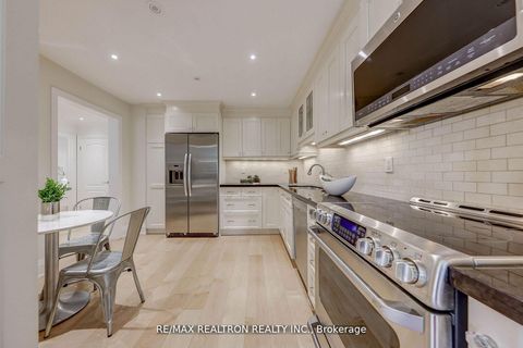 Photo 10 at 14 Anvil Millway, Windfields, Toronto