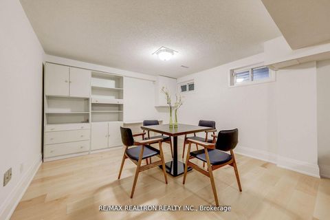 Photo 22 at 14 Anvil Millway, Windfields, Toronto