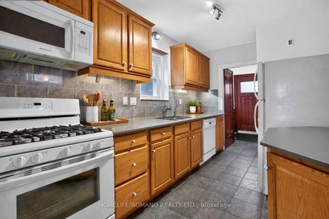 Photo 13 at 9 Little Avenue, Weston, Toronto