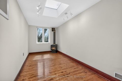 Photo 17 at 9 Little Avenue, Weston, Toronto