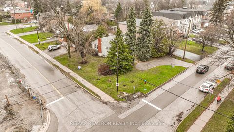 Photo 29 at 25 Harding Boulevard, Harding, Richmond Hill