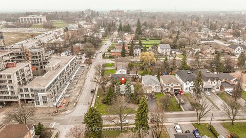 Photo 34 at 25 Harding Boulevard, Harding, Richmond Hill