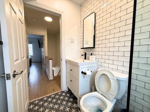 Photo 16 at 3312 Bathurst Street, Lawrence, Toronto