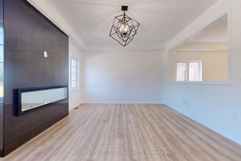 Photo 4 at 140 Hawkins Street, Sutton & Jackson's Point, Georgina