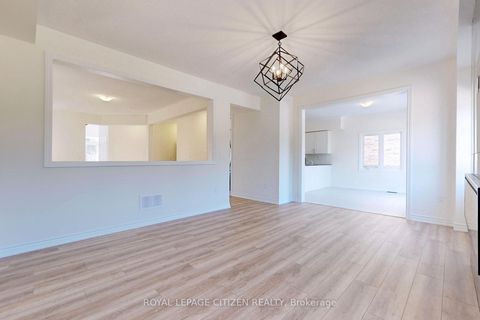 Photo 5 at 140 Hawkins Street, Sutton & Jackson's Point, Georgina