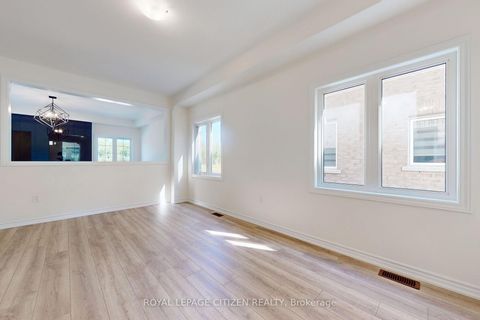 Photo 6 at 140 Hawkins Street, Sutton & Jackson's Point, Georgina