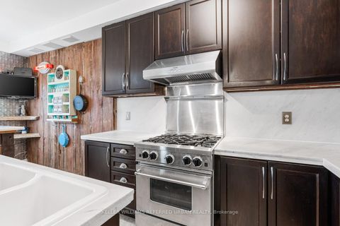 Photo 11 at 26 Abraham Welsh Road, Pelmo Park W5, Toronto