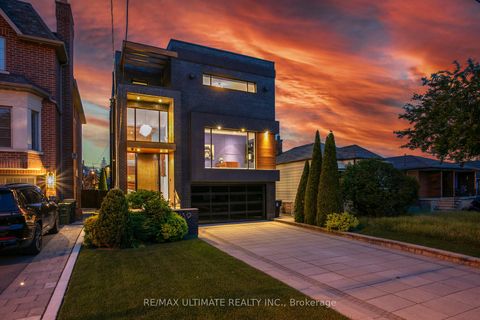 Photo 1 at 1139 Glengrove Avenue W, Glen Park, Toronto