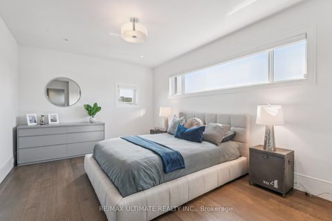 Photo 21 at 1139 Glengrove Avenue W, Glen Park, Toronto