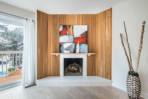 Photo 13 at 33 Cheryl Shepway, Don Valley Village, Toronto