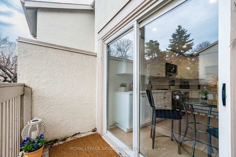 Photo 25 at 33 Cheryl Shepway, Don Valley Village, Toronto