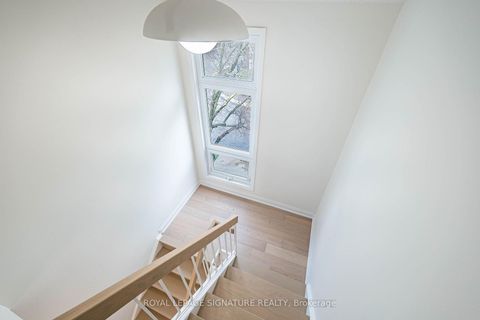 Photo 29 at 33 Cheryl Shepway, Don Valley Village, Toronto