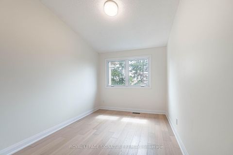 Photo 34 at 33 Cheryl Shepway, Don Valley Village, Toronto