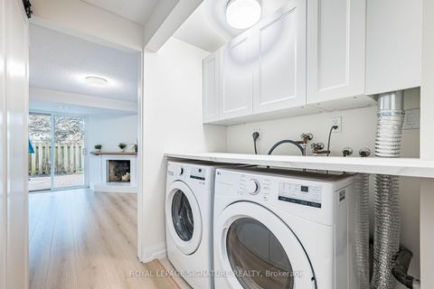 Photo 41 at 33 Cheryl Shepway, Don Valley Village, Toronto