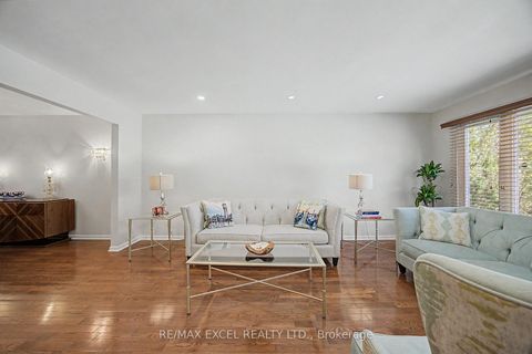 Photo 9 at 46 Robinter Drive, Newtonbrook East, Toronto