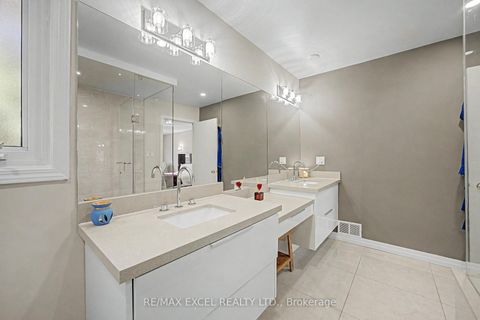 Photo 29 at 46 Robinter Drive, Newtonbrook East, Toronto