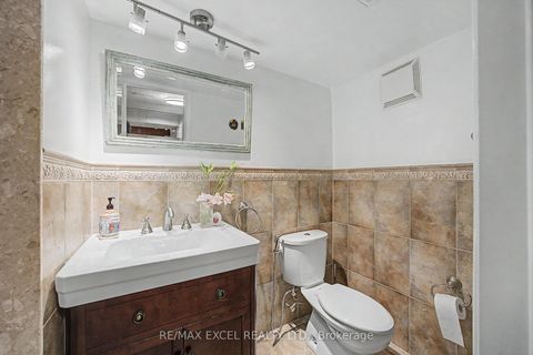 Photo 36 at 46 Robinter Drive, Newtonbrook East, Toronto