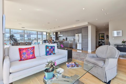 Photo 8 at 1026 - 55 Stewart Street, Waterfront Communities C1, Toronto