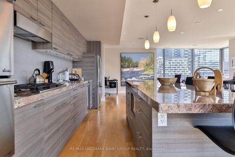 Photo 16 at 1026 - 55 Stewart Street, Waterfront Communities C1, Toronto