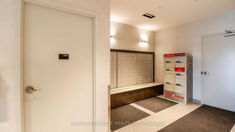 Photo 5 at 501 - 58 Lakeside Terrace, Little Lake, Barrie